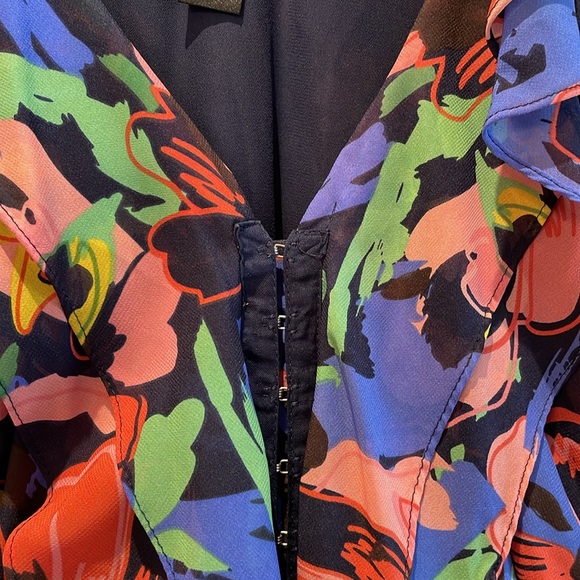 H&M |  Multicolour Floral Dress Hook & Eye Front Closure- size 10 - Picture 5 of 13